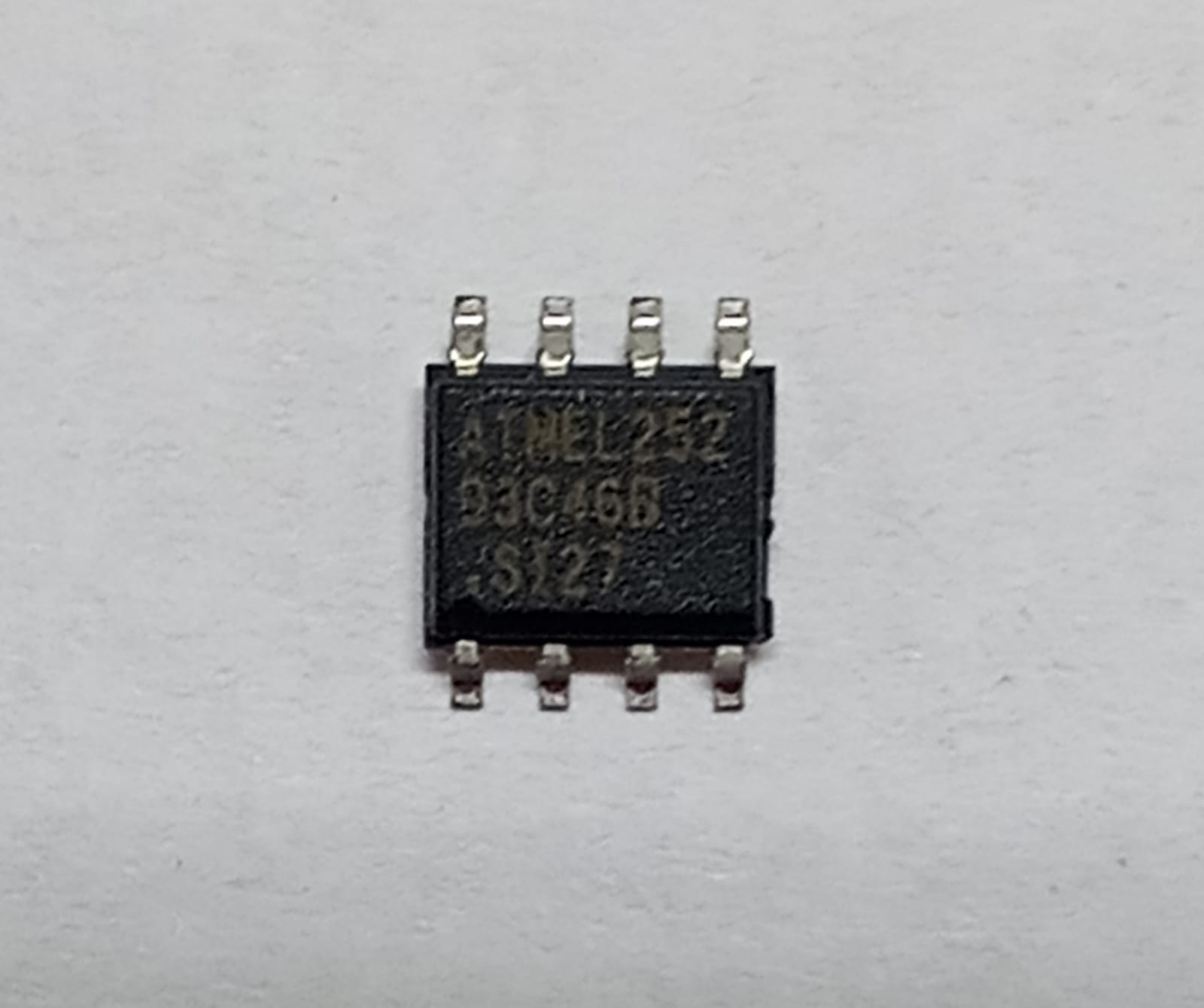 AT93C46B-SI-2.7 SMD
