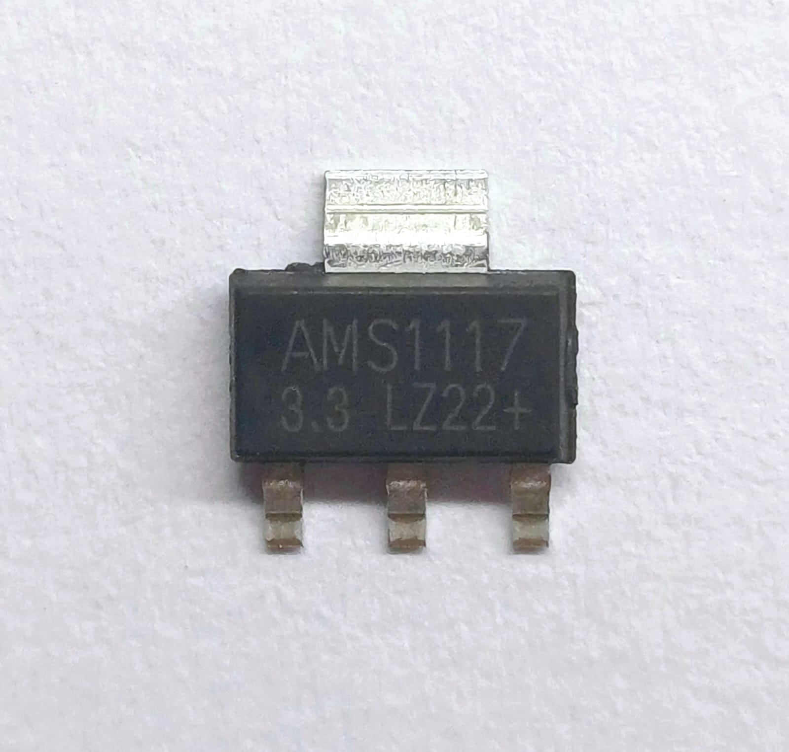 AMS1117-3.3 (LM1117) SMD SOT-223