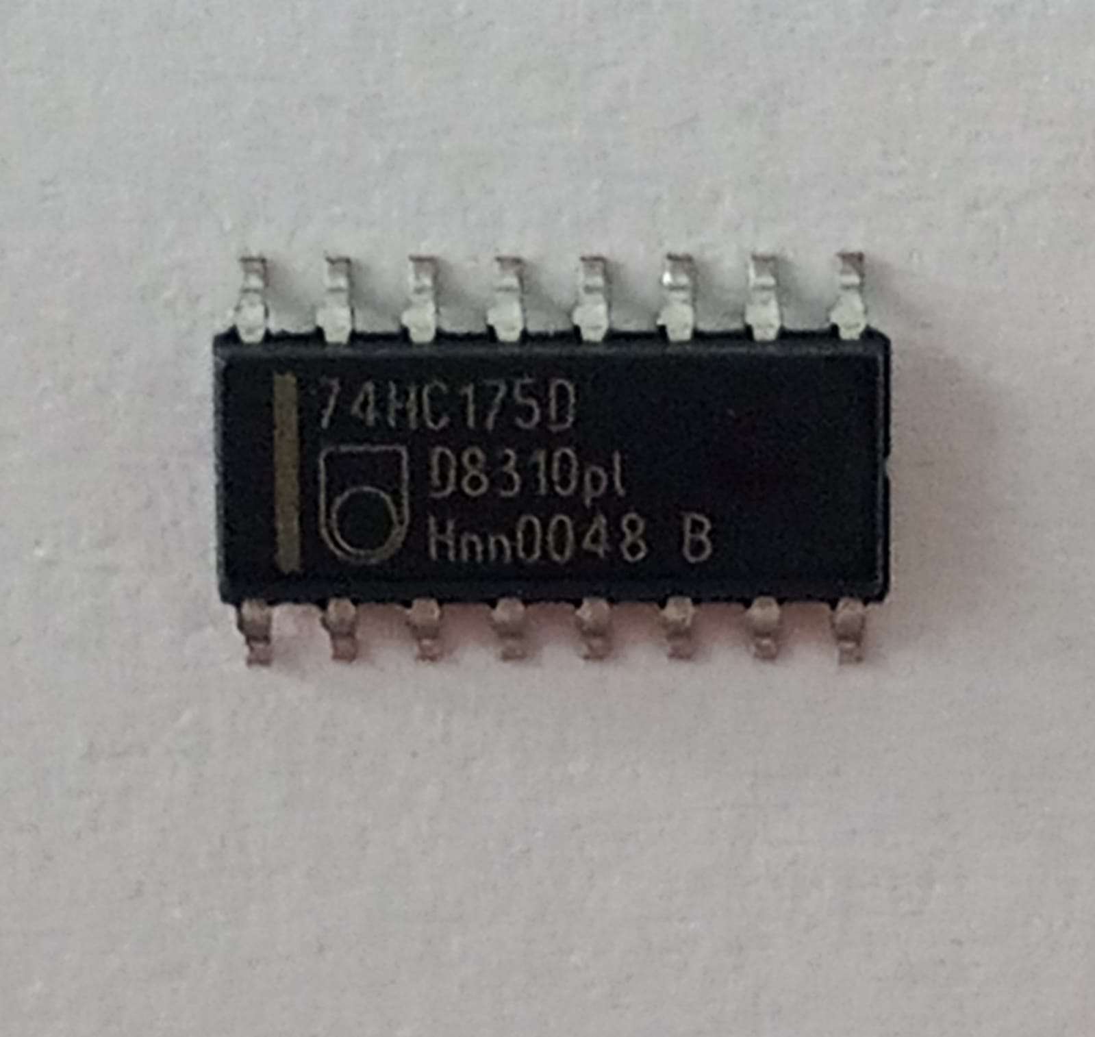 74HC175D