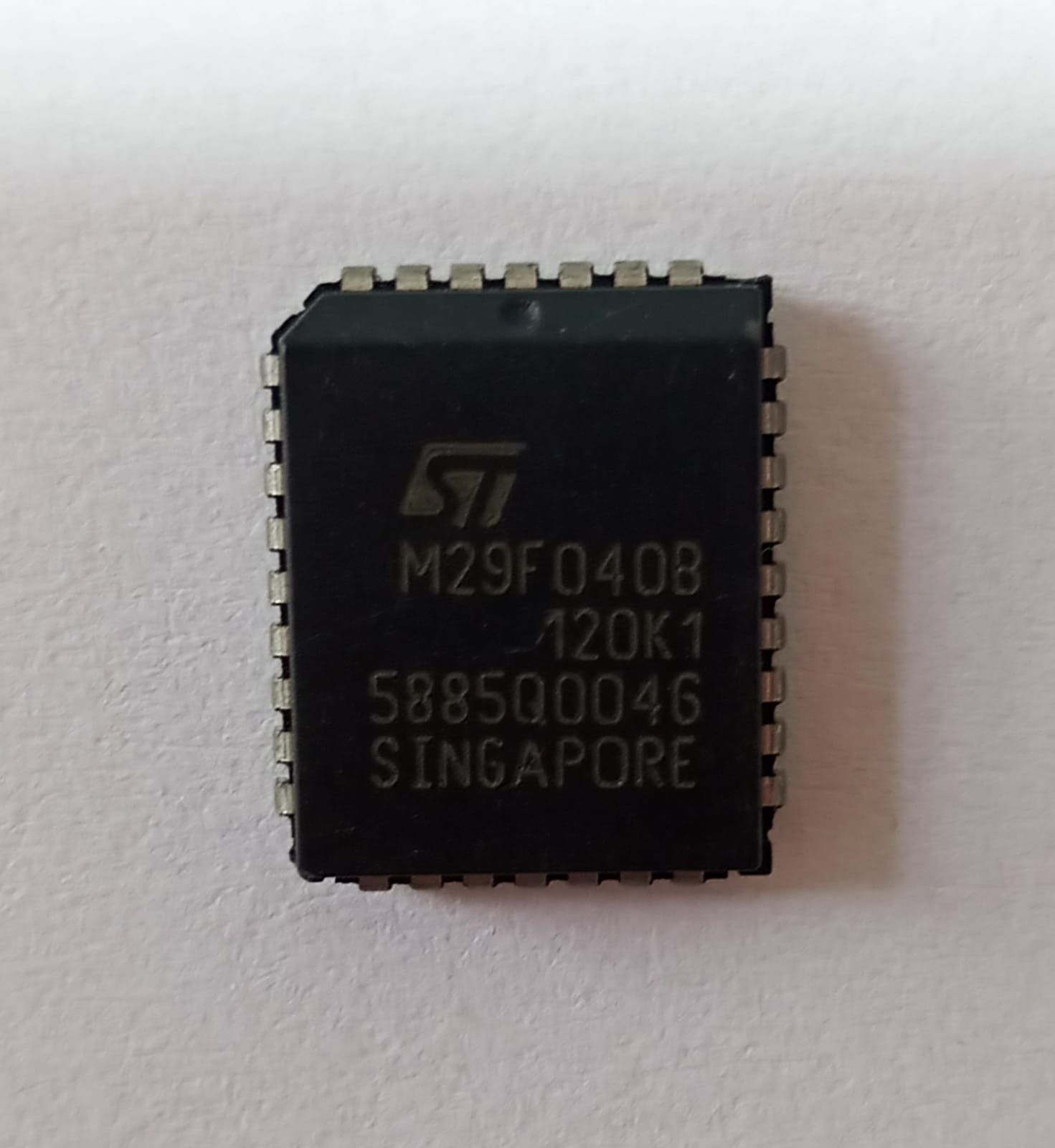 M29F040B-120K1 PLCC-32