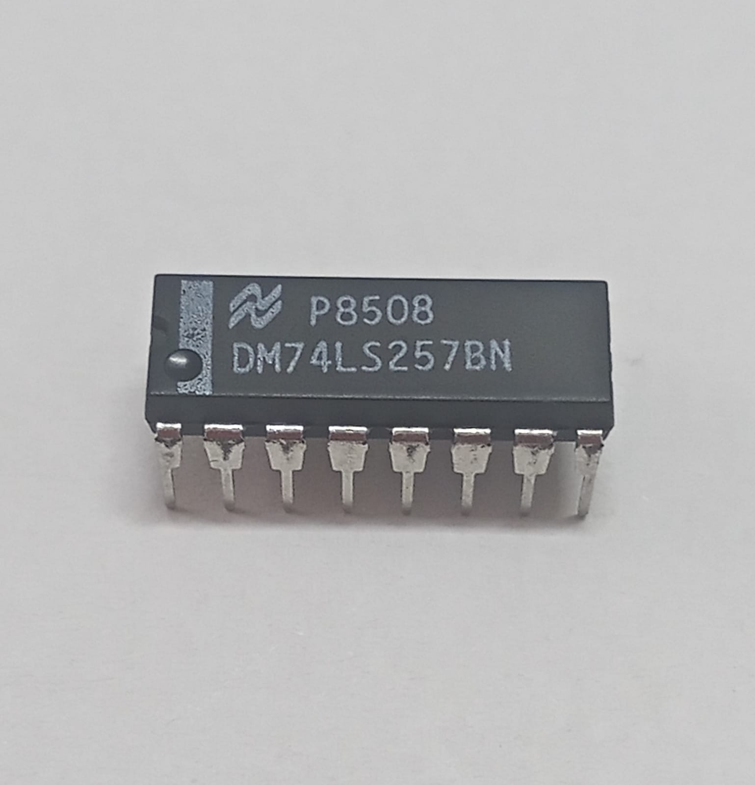 74LS257 DIP - DM74LS257BN
