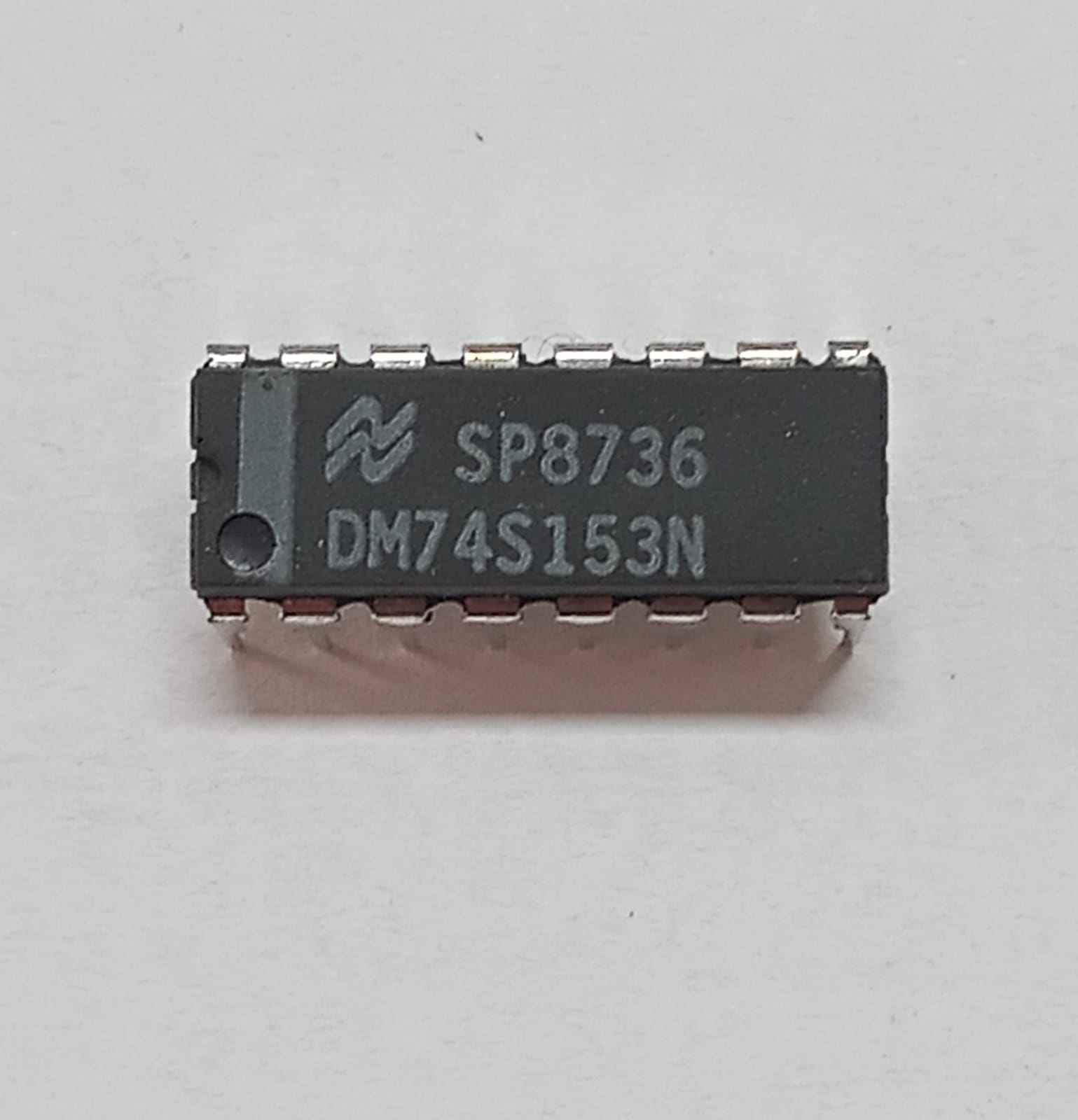 74S153 DIP - DM74S153N