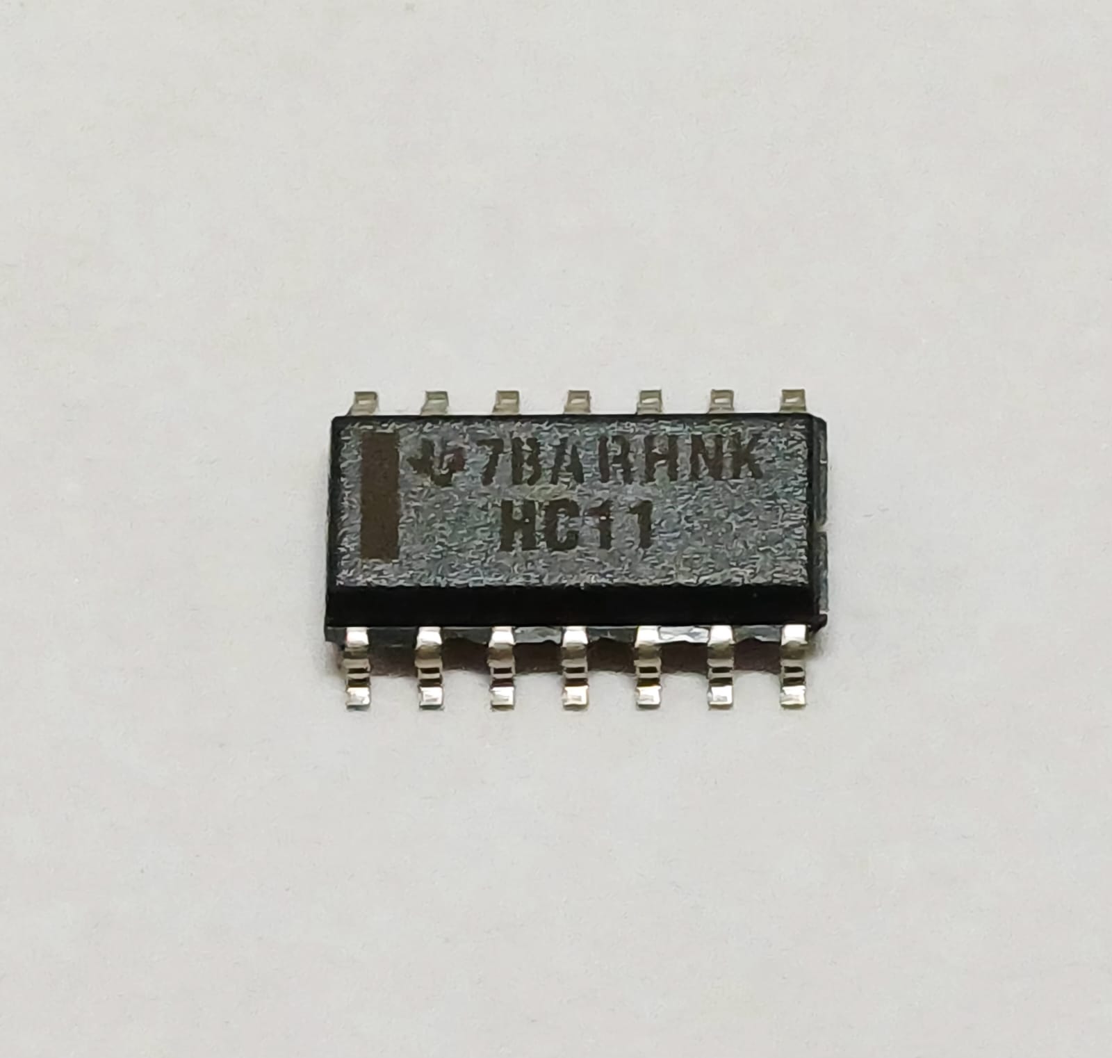 74HC11 SMD - SN74HC11DR