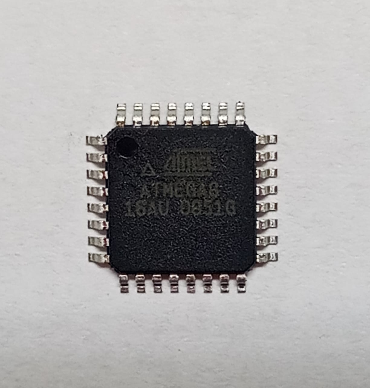 ATMEGA8-16AU TQFP-32