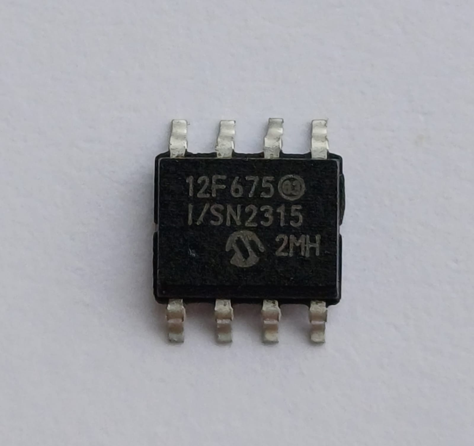 PIC12F675 SMD - PIC12F675-I/SN
