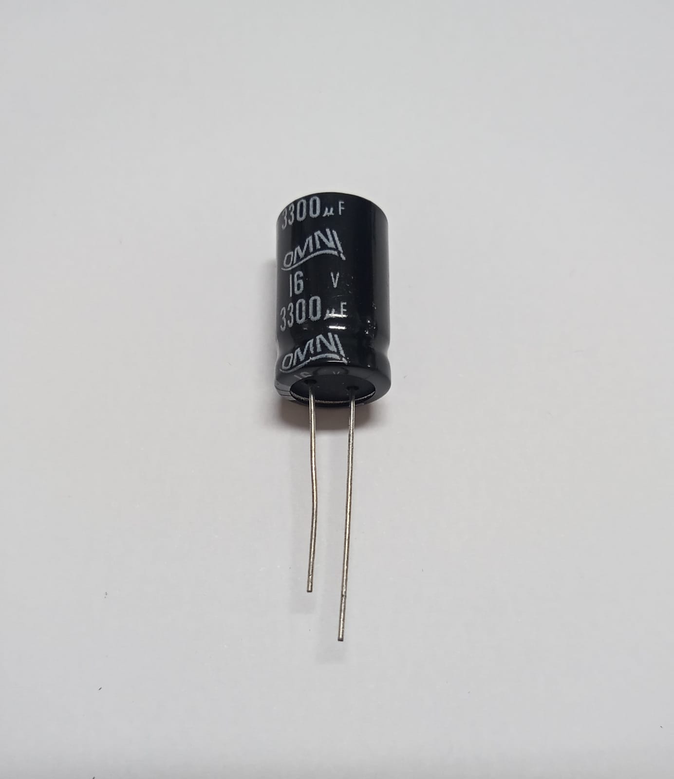 CAPACITOR ELCO 3300uF 16V 105° 13mm X 20mm