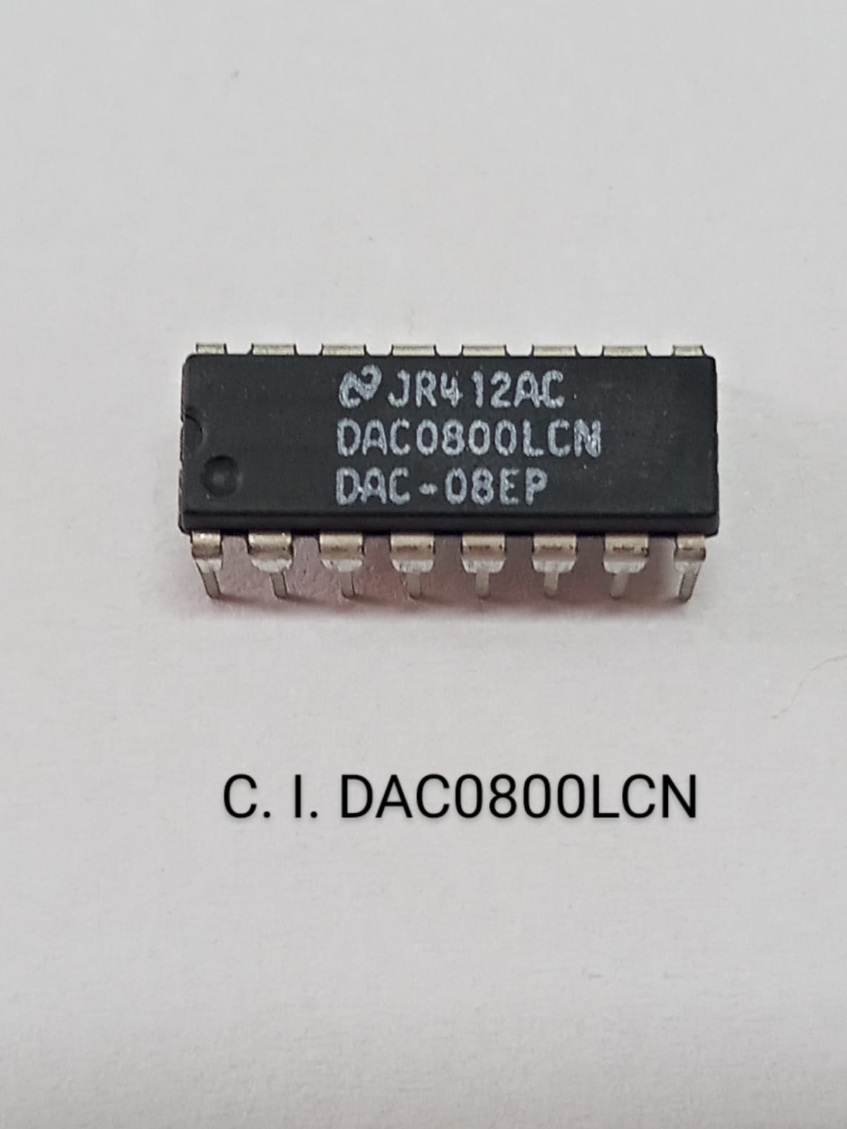 DAC0800LCN
