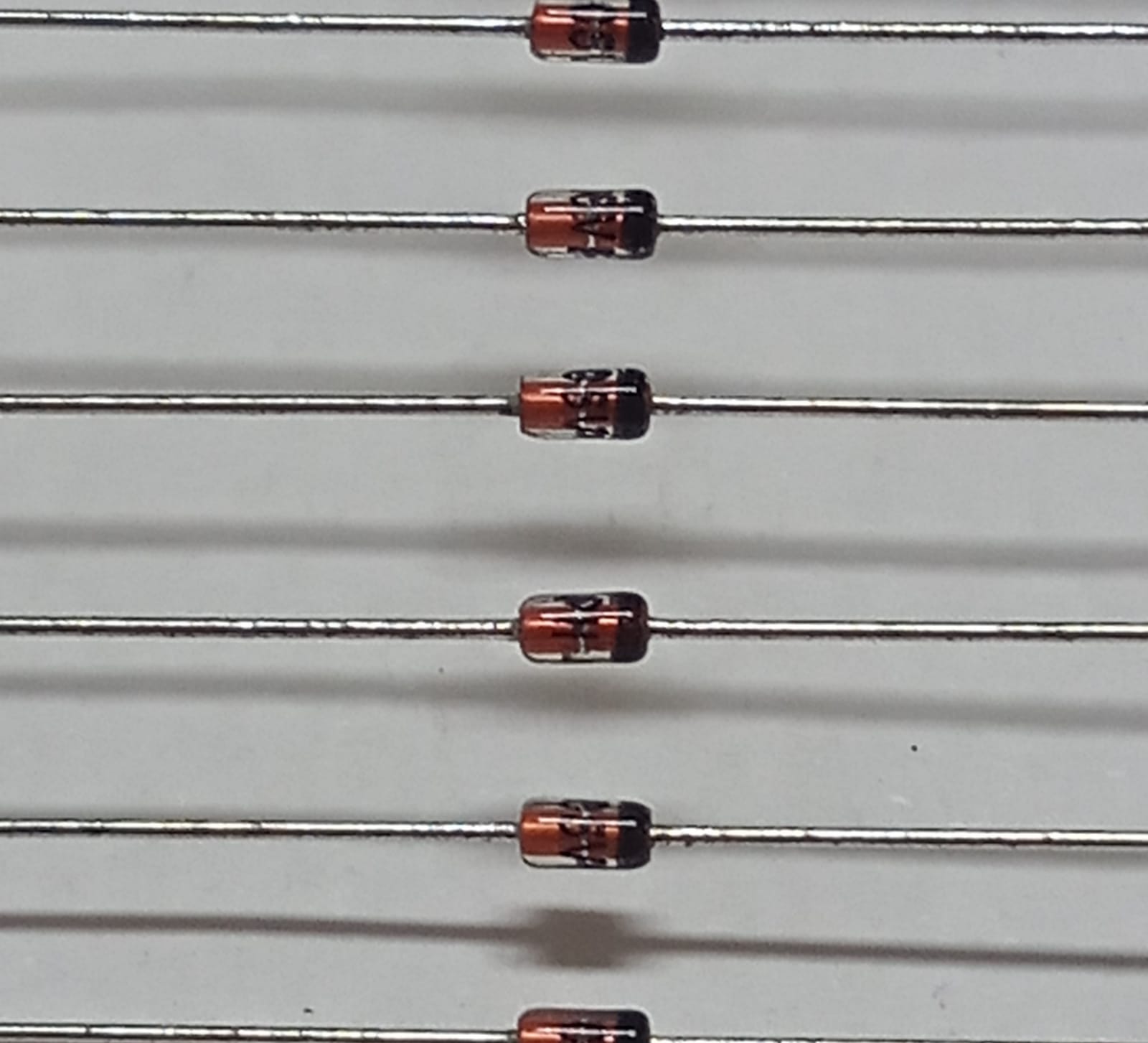 BZX79C5V1