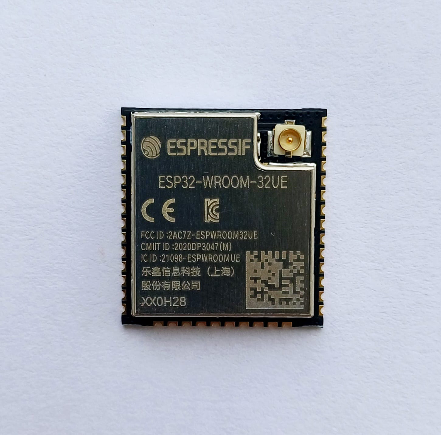 ESP32-WROOM-32UE-N16
